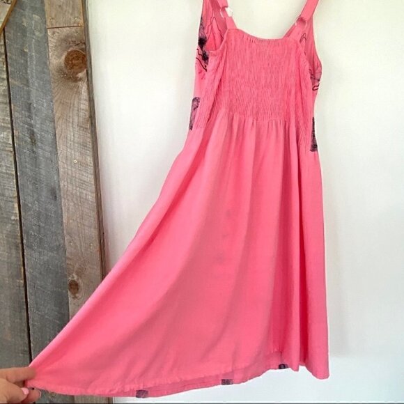 Pink mini dress  with empire waist and embroidery, sleeveless - Picture 14 of 16